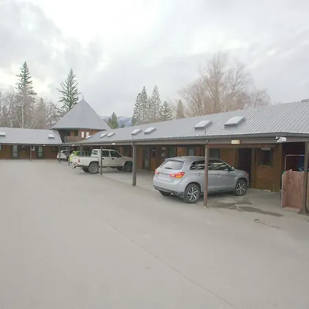 Alpine Lodge Motel Hanmer Springs Exterior photo