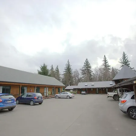 Alpine Lodge Motel Hanmer Springs Exterior photo